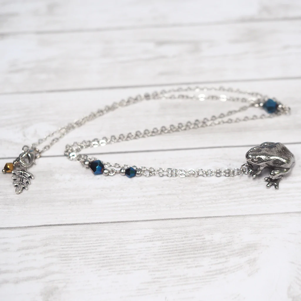 Poison Dart Frog Necklace | Dark Silver Frog Pendant | Rainforest Tree Frog Jewelry