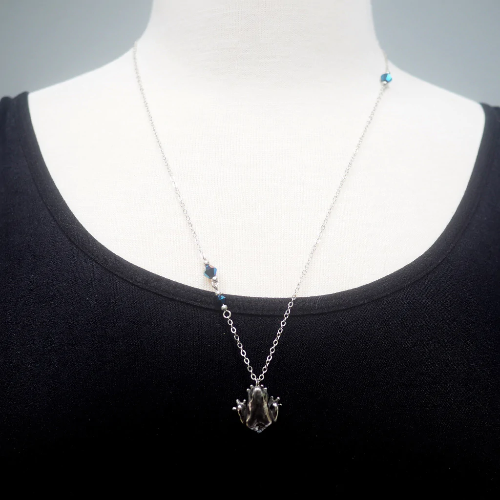Poison Dart Frog Necklace | Dark Silver Frog Pendant | Rainforest Tree Frog Jewelry