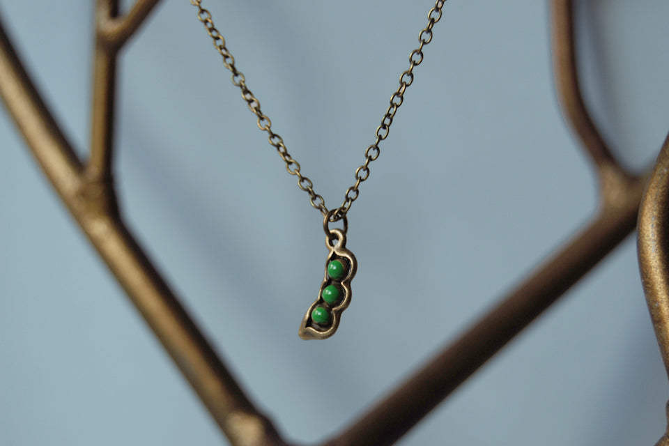 Three Peas in a Pod Necklace - Enchanted Leaves - Nature Jewelry - Unique Handmade Gifts