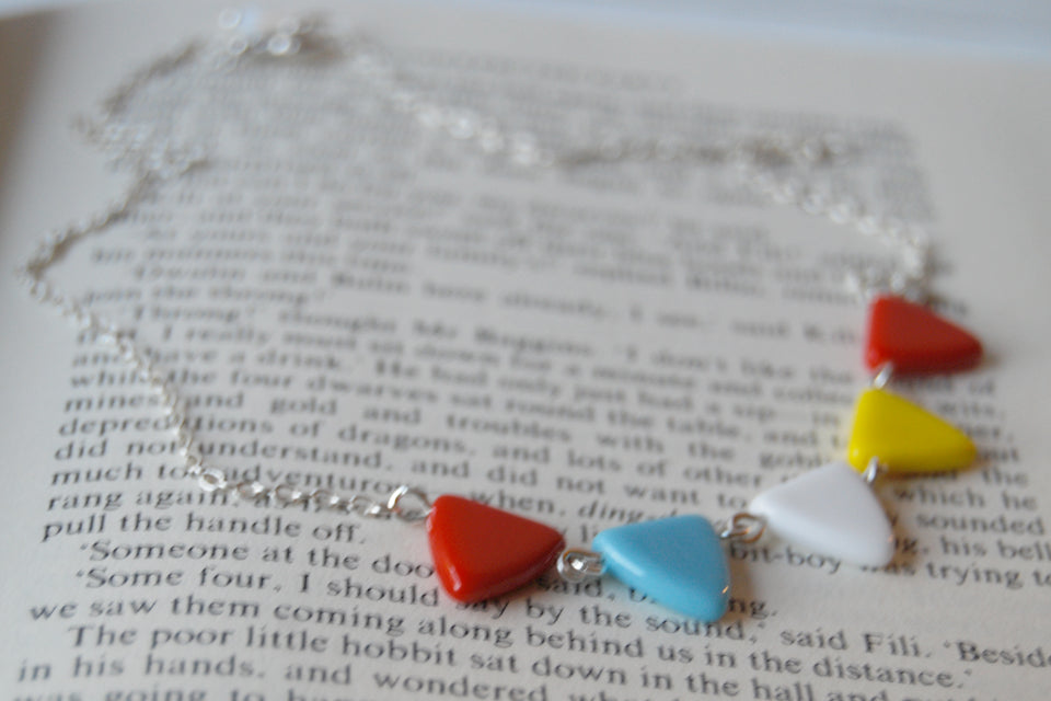 An Unexpected Party | Hobbit Necklace | Lord of the Rings | Pennant Banner Necklace - Enchanted Leaves - Nature Jewelry - Unique Handmade Gifts