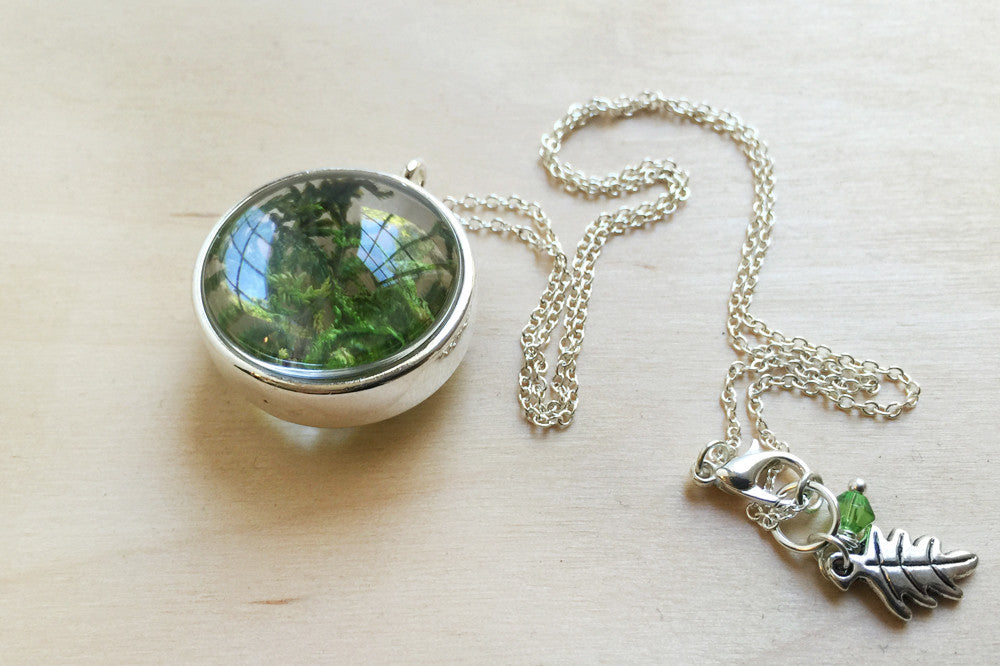 Moss World | Glass Moss Forest Necklace | Woodland Green Moss Charm Ne ...