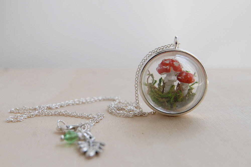 Mushroom Forest Terrarium Necklace | PRE-ORDER ONLY | Woodland Toadstool Jewelry - Enchanted Leaves - Nature Jewelry - Unique Handmade Gifts
