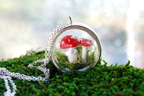 Mushroom Forest Terrarium Necklace | PRE-ORDER ONLY | Woodland Toadstool Jewelry - Enchanted Leaves - Nature Jewelry - Unique Handmade Gifts