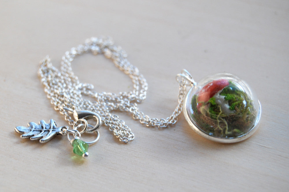 Small Mushroom Forest Terrarium Necklace | Toadstool Nature Necklace | Handmade Mushroom Jewelry - Enchanted Leaves - Nature Jewelry - Unique Handmade Gifts