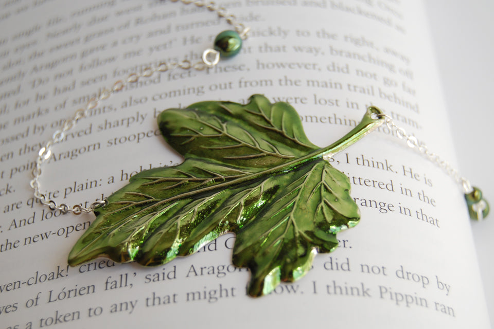 Leaves of Lórien | Green Ivy Leaf Necklace | Lord of the Rings Necklace | Forest Jewelry - Enchanted Leaves - Nature Jewelry - Unique Handmade Gifts