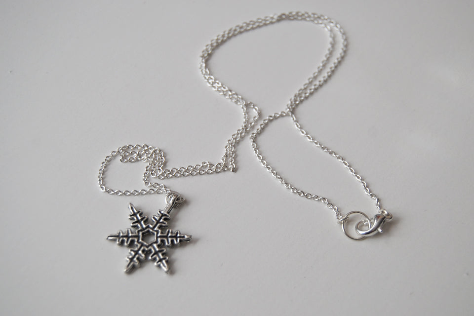 Disney Elsa Inspired Snowflake Pendant Diamond Necklace | Enchanted Disney  Fine Jewelry